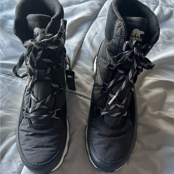 Sorel Kinetic sport sneaker boot NWT size 11 - Picture 2 of 10